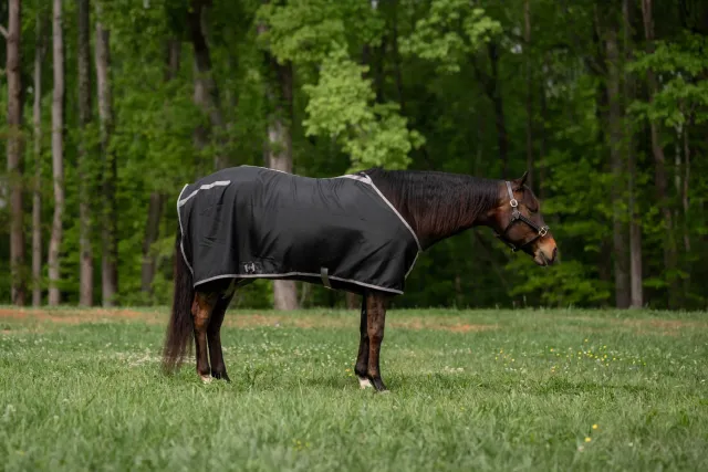 TuffRider Shelter Staldeken Black Grey 76 Dichte Voorkant