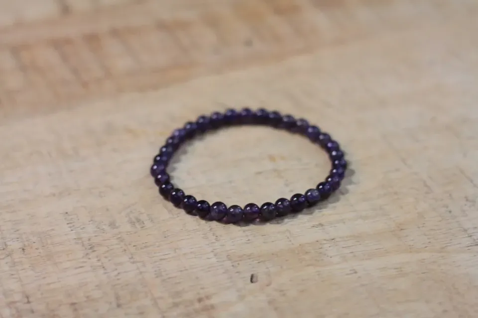 Mushabu armband amethist 4 mm paars tijdloos